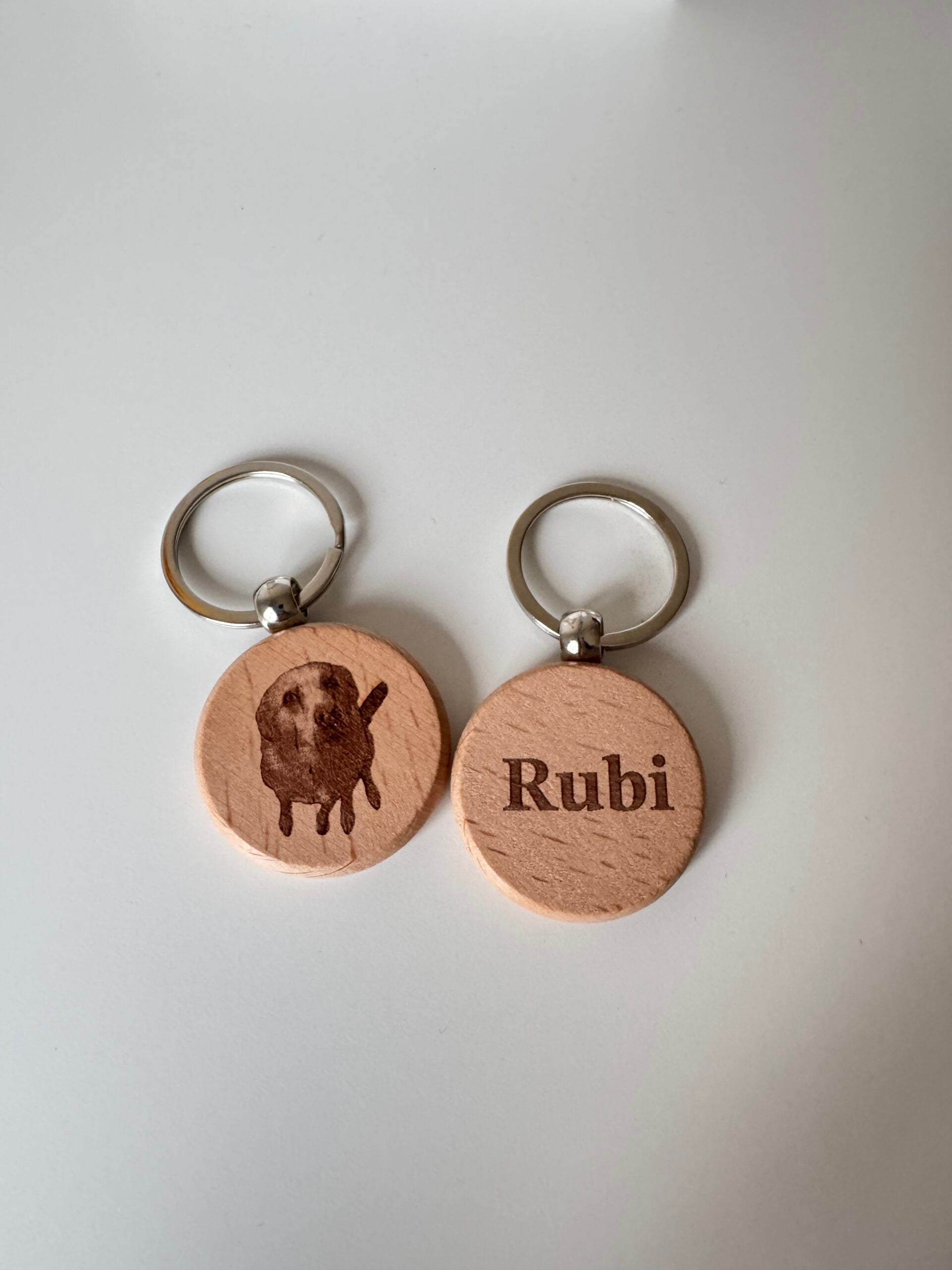 porta-chaves em madeira com gravação